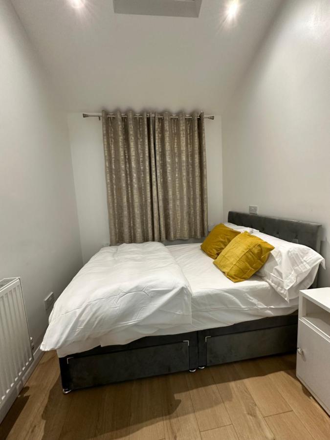 Keedonwood Road Bromley, Rooms With Free Wifi Екстериор снимка