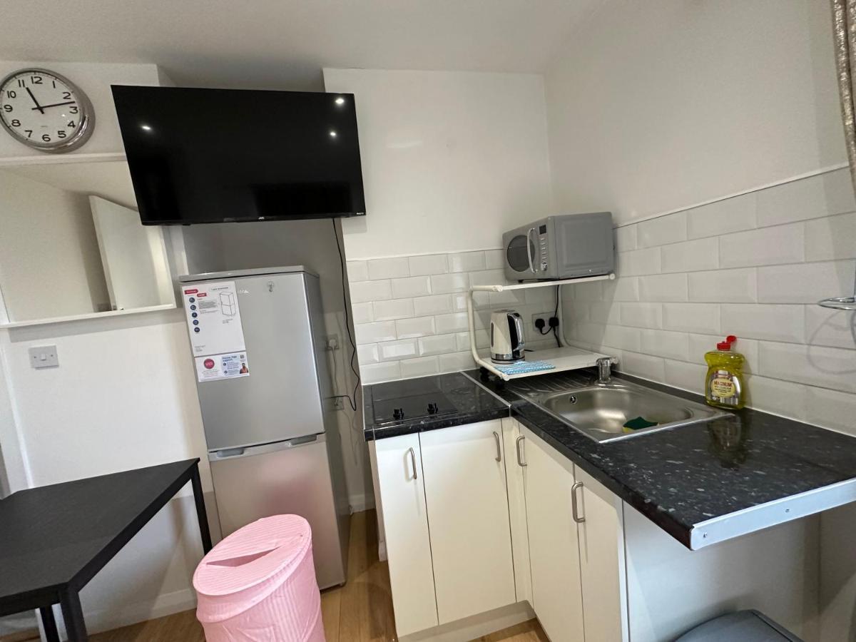 Keedonwood Road Bromley, Rooms With Free Wifi Екстериор снимка