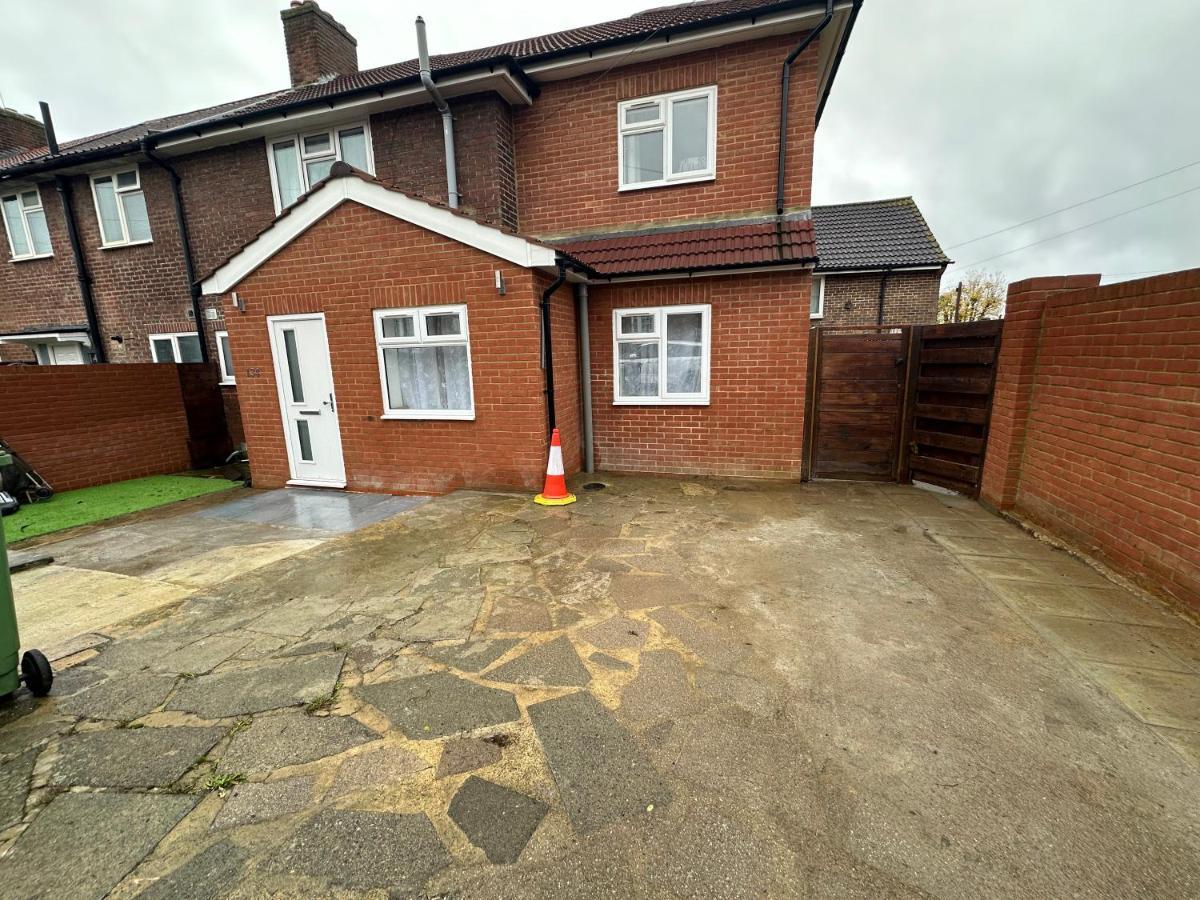 Keedonwood Road Bromley, Rooms With Free Wifi Екстериор снимка