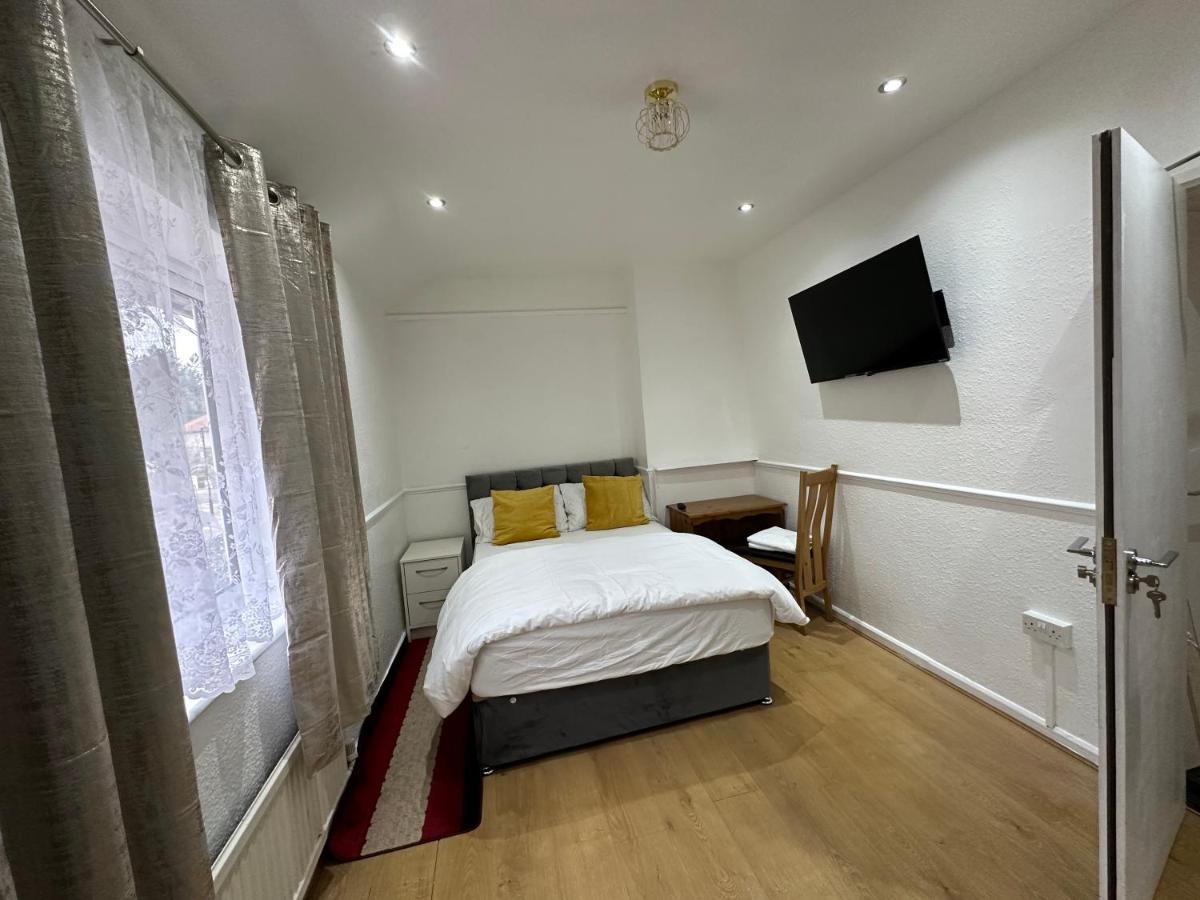 Keedonwood Road Bromley, Rooms With Free Wifi Екстериор снимка