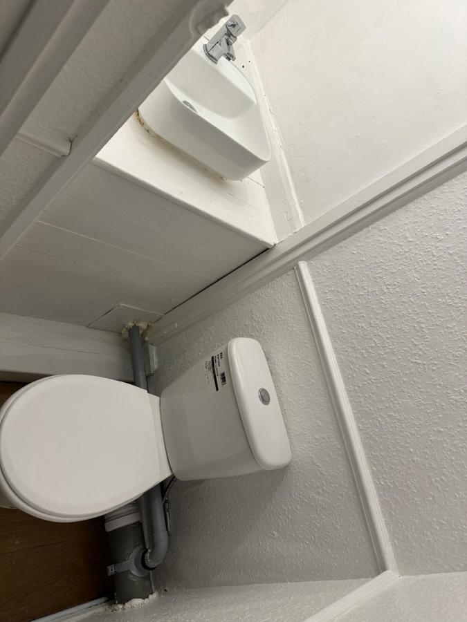 Keedonwood Road Bromley, Rooms With Free Wifi Екстериор снимка